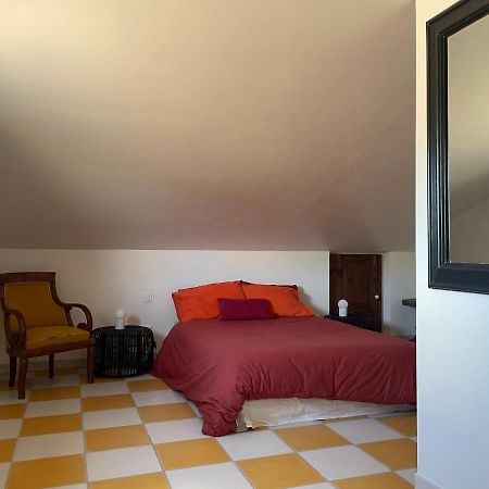 Le Patio D'Arles Bed & Breakfast Exterior photo
