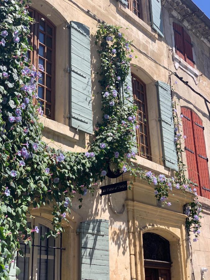 Le Patio D'Arles Bed & Breakfast Exterior photo