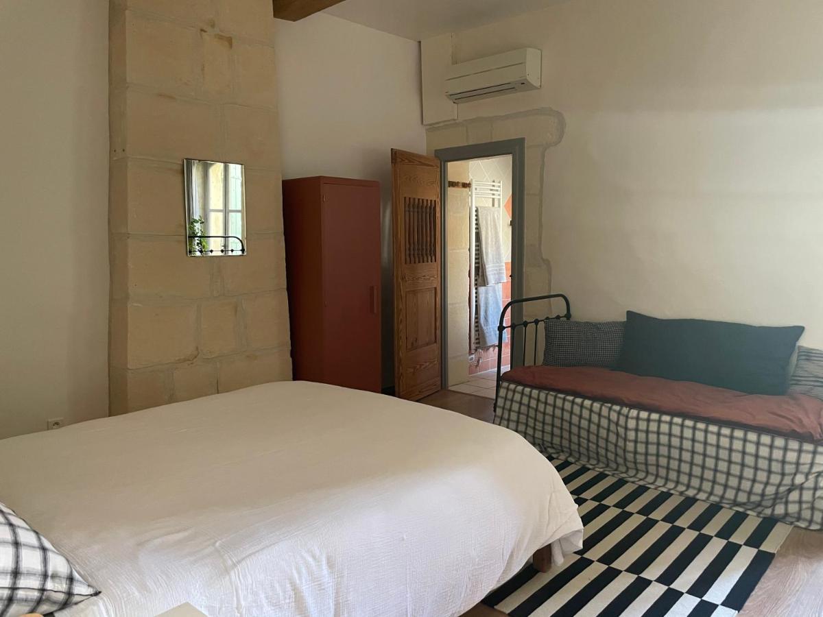 Le Patio D'Arles Bed & Breakfast Exterior photo